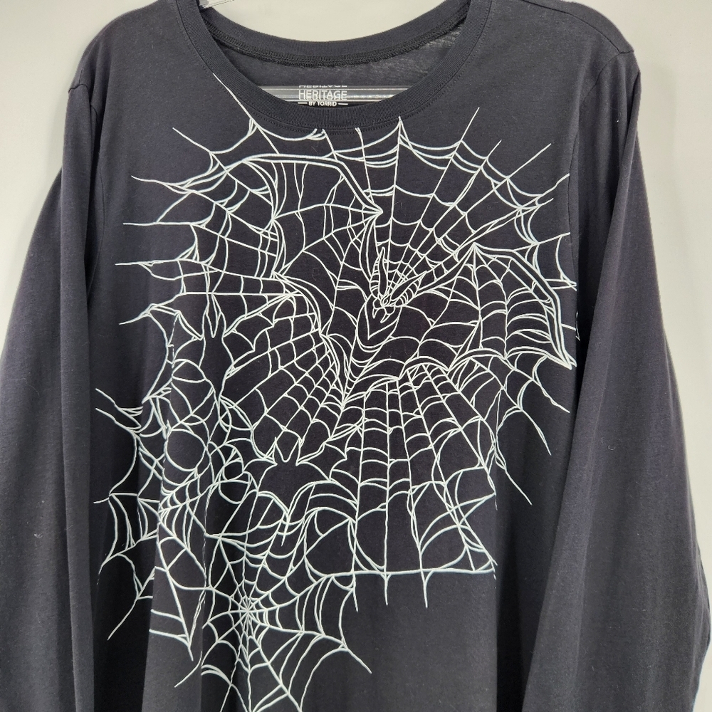Torrid Bat Web Classic Fit Cotton Jersey Long Sleeve Tee Womens Plus Size 3X - Picture 2 of 6
